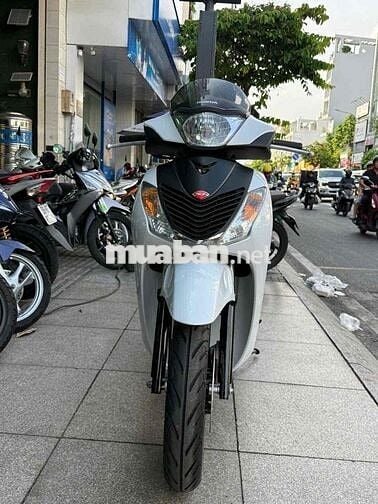 Honda SH 2011 Trắng 7300km