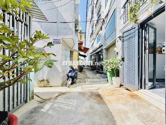 Bán nhà 5 tầng view sông trục Dương Quảng Hàm, Gò Vấp, tiện xây CHDV.