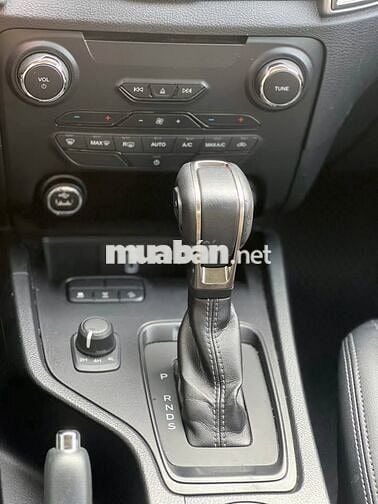 👉FORD RANGER LIMITED 2 CẦU NHẬP THÁI 2021 ODO LƯỚT
