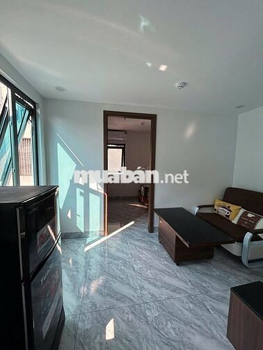Thuê chung cư mini 5,5 triệu full nội thất, thang máy, ban công riêng