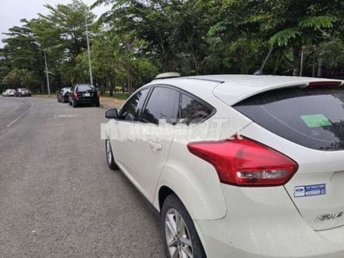 Focus 2017 hatback . bản trend. odo 91200km