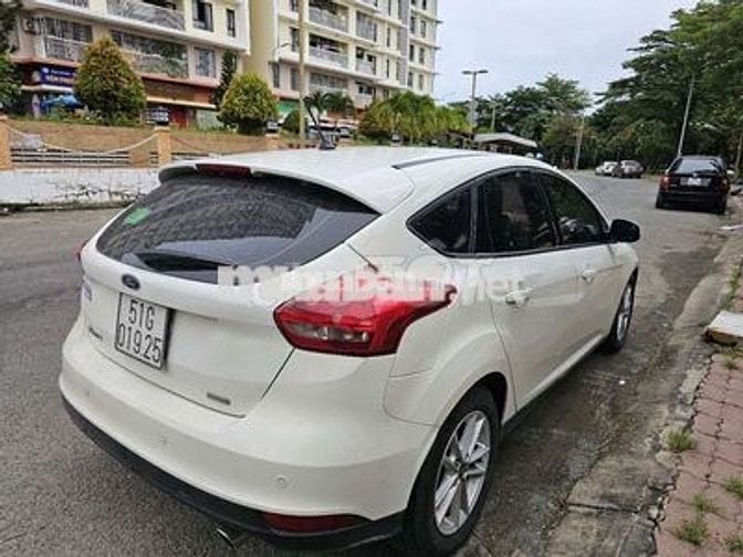 Focus 2017 hatback . bản trend. odo 91200km