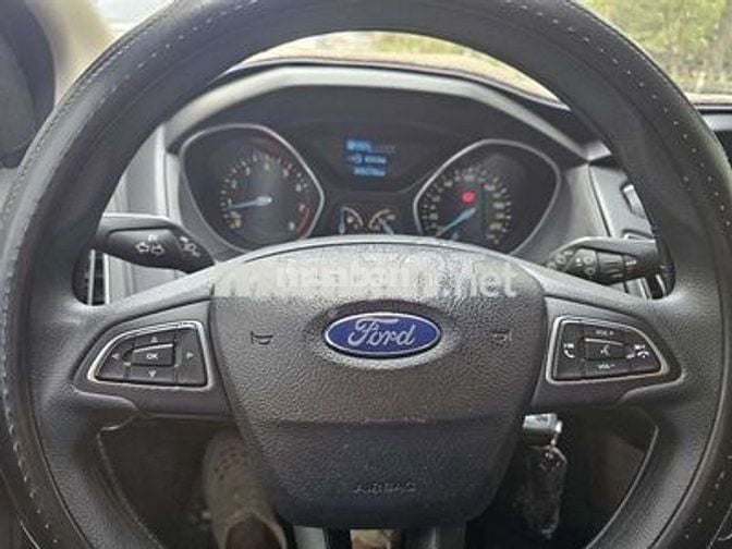 Focus 2017 hatback . bản trend. odo 91200km