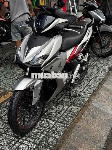 Honda Winner V2 ABS 2021 Bạc đen 19000 km