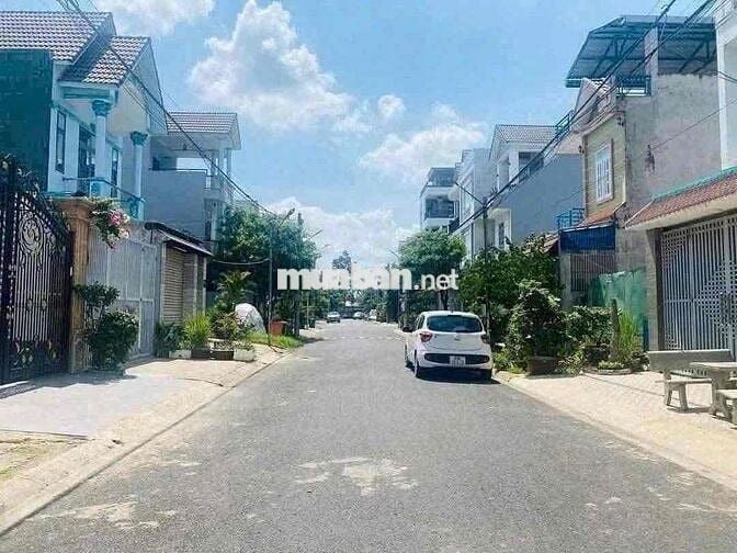 Nhà Phố Liền Kề Đối Diện Bệnh Viện Đồng Nai Khu Gia Viên