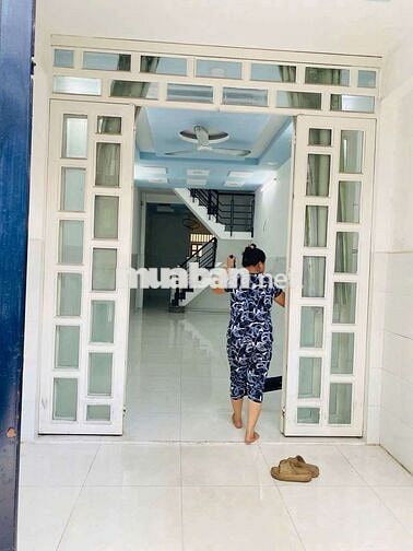 Cần cho thuê nhà PTTN gần khu 38ha. DT 3x18 1 trệt 1Lửng 1Lầu 3PN 2WS