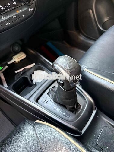 Suzuki XL7 8/2023 Tự động 90.000 km 1 chủ