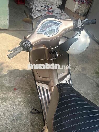 Piaggio Vespa 2016 Nâu