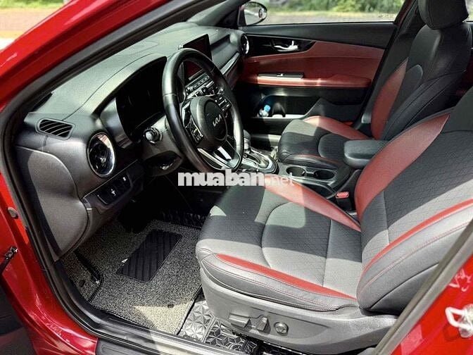 Kia Cerato 2.0 Premium 68.000 km Đỏ