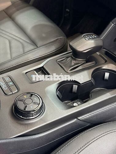 🔴 FORD EVEREST 2.0l TITANIUM 2 CẦU NHẬP KHẨU THÁI