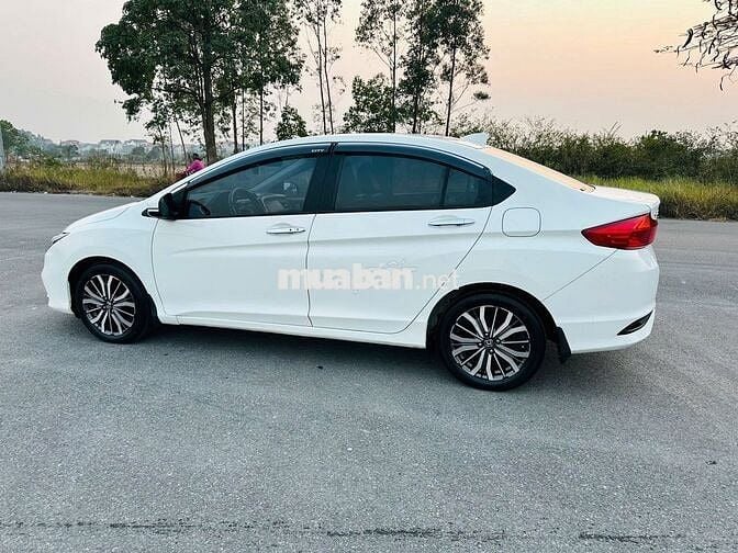 Honda City 1.5AT TOP 2018 Trắng Tự động