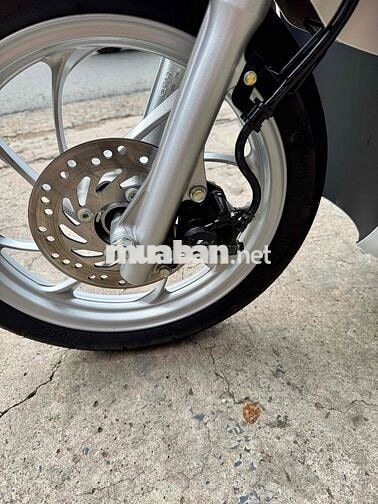 🛑🛑 Vision Trắng đen T9/2025 rất đẹp ngay chủ