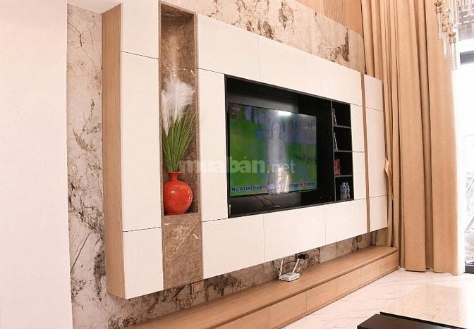 Bán Nhà phân lô xây mới 100%, thiết kế hiện đại, thang máy, ôtô đỗ cửa