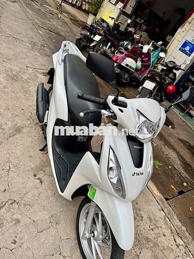 🛑🛑 Vision Trắng đen T9/2025 rất đẹp ngay chủ