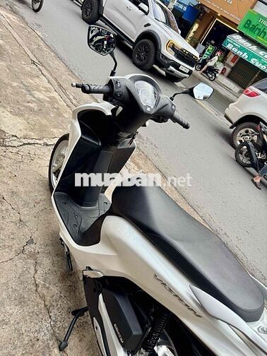 🛑🛑 Vision Trắng đen T9/2025 rất đẹp ngay chủ