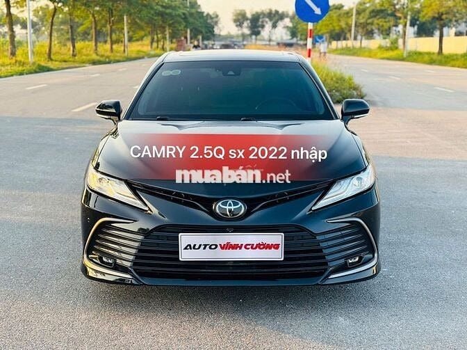 Toyota Camry 2.5Q 2022 Đen Tự động