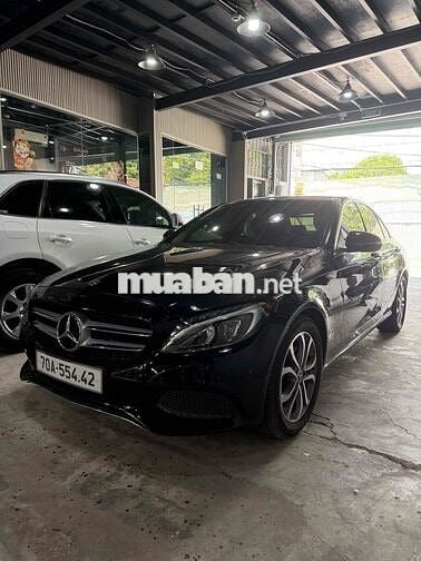 Mercedes-Benz C200 2018 Đen