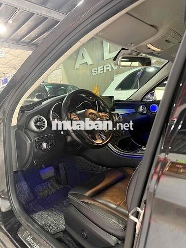 Mercedes-Benz C200 2018 Đen