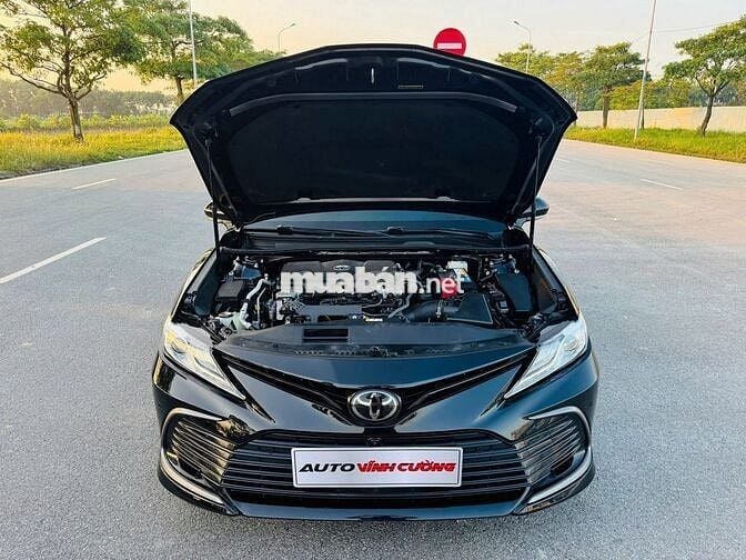 Toyota Camry 2.5Q 2022 Đen Tự động