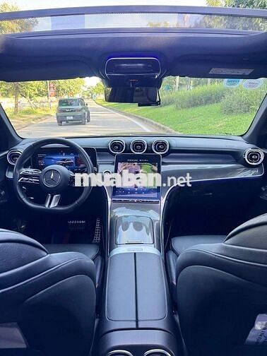 Mercedes-Benz GLC300 4Matic 2023 Đỏ
