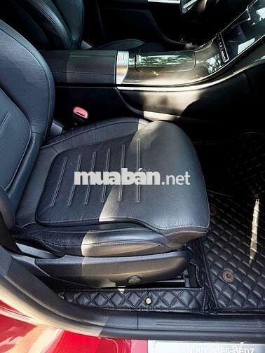 Mercedes-Benz GLC300 4Matic 2023 Đỏ