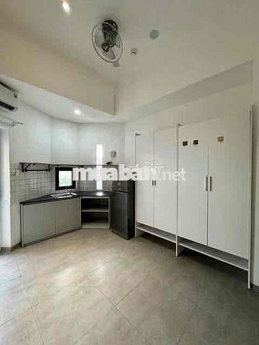 DUPLEX BAN CÔNG 35m2 THOÁNG MÁT NGAY NGÃ 5 CHUỒNG CHÓ