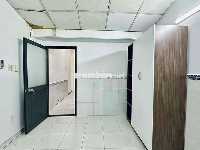 1 PHÒNG NGỦ TÁCH BẾP - NGAY ETOWN CỘNG HOÀ