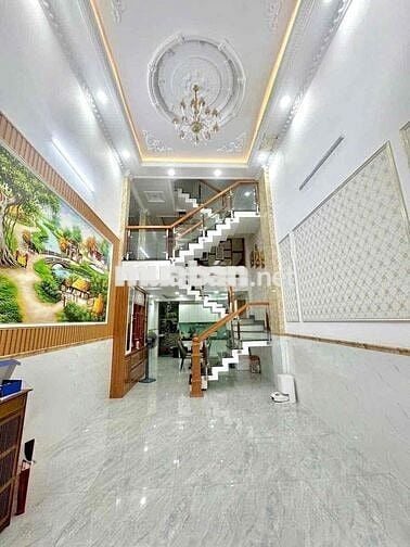 Nhà Phố HXH 1/ Lê Đức Thọ 4PN 5WC Xe Hơi Vào Nhà 19tr