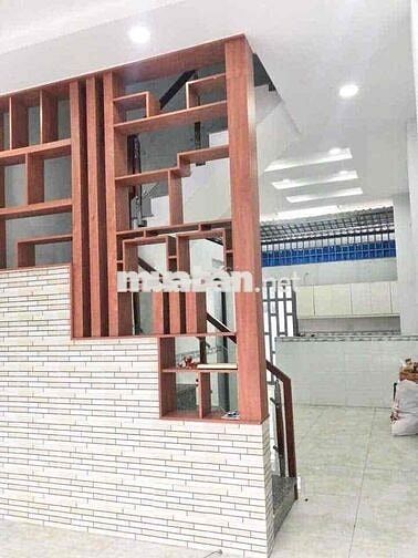 nhà cho thuê nguyên căn 1 trệt 2 lầu,3p ngủ,2wc giá 11tr/th