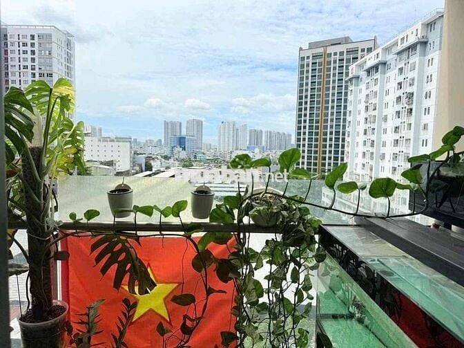 Cho thuê Gold View 2pn chỉ 19tr