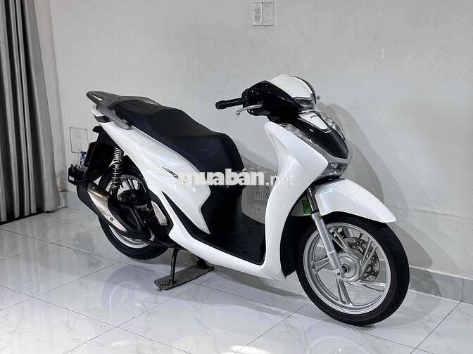 Honda SH 125 2024 Trắng 8000 km