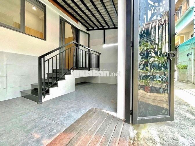 NGUYÊN CĂN FULL NỘI THẤT - RIÊNG BIỆT - SÂN TRƯỚC RỘNG