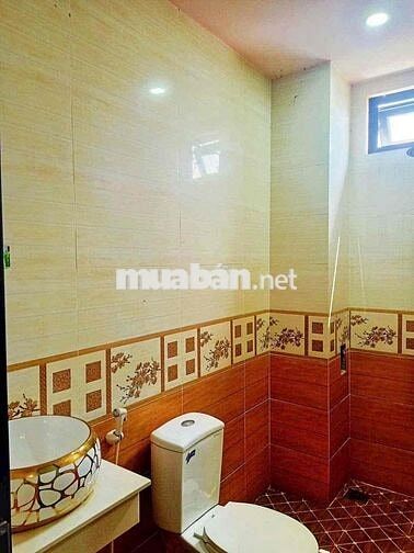 Cho thuê nhà(xây riêng 1 khu kiểu chung cư khép kín từng căn lầu 1) tạ
