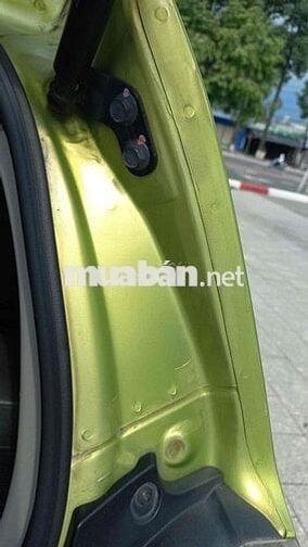 Chevrolet Spark LT Xanh lá 5 chỗ