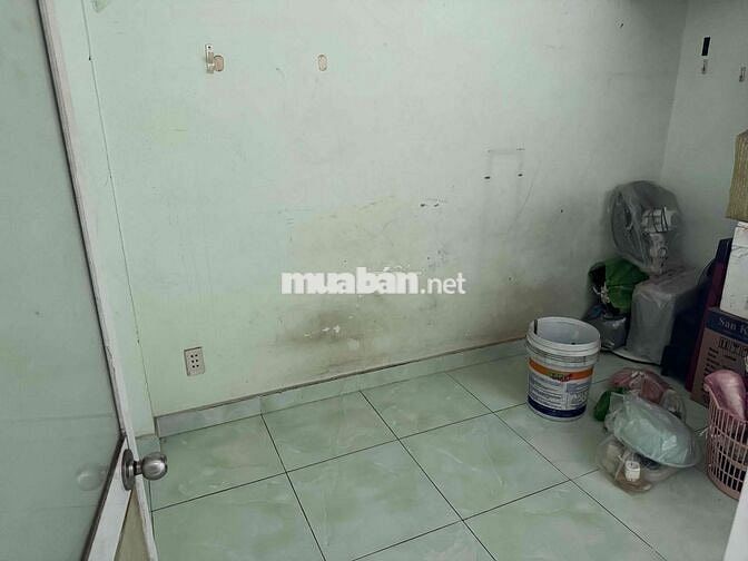 PHÒNG TRỌ 25m2 NGAY CHỢ LÊ VĂN QUỚI