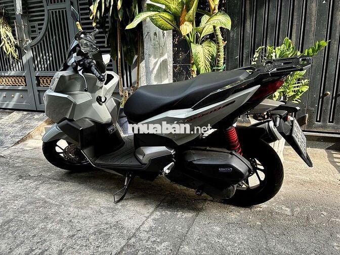 Honda Vario 160 ABS 2025 Xám Xi măng 8500 km