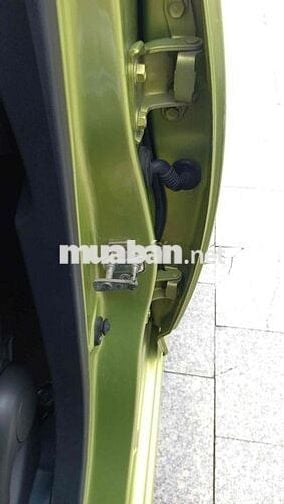 Chevrolet Spark LT Xanh lá 5 chỗ