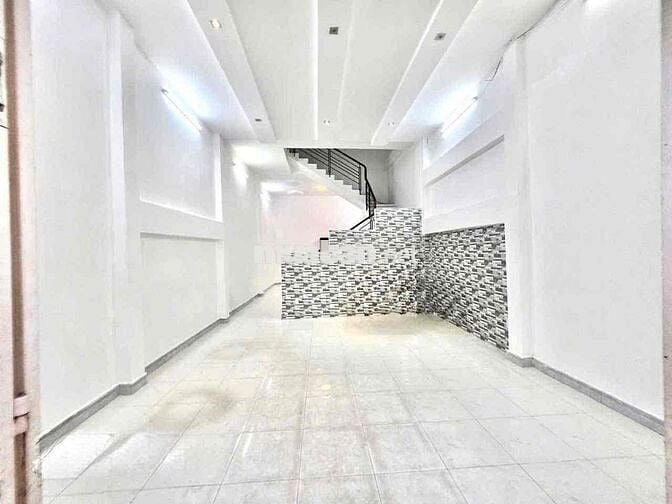 CHO THUÊ NHÀ RỘNG-HẺM XE TẢI--AN LẠC-BÌNH TÂN(GẦN QUẬN 6)