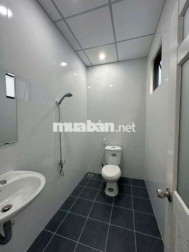 Nhà Tỉnh Lộ 10 [4x17, lững, 1pn, 2toilet] 9tr/tháng