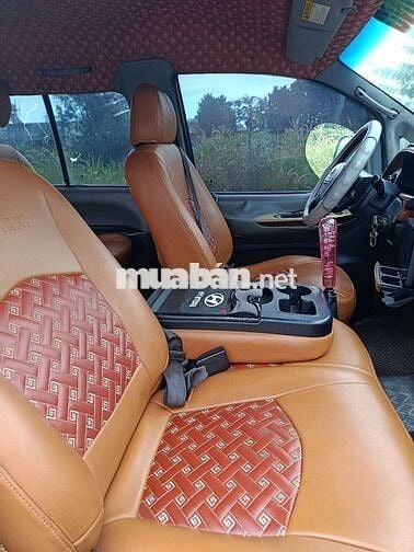 Hyundai Starex Bạc Xe tải van