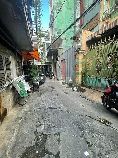 Chính chủ Bán Nhà 172A /18/19  đường Lạc Long Quân, P10, Quận 11