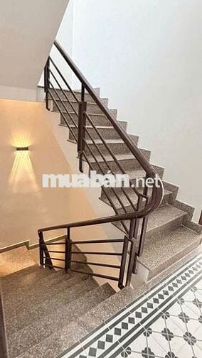 Cần cho thuê nhà Mặt Tiền 250A Bàu Cát P.11 Q.Tân Bình