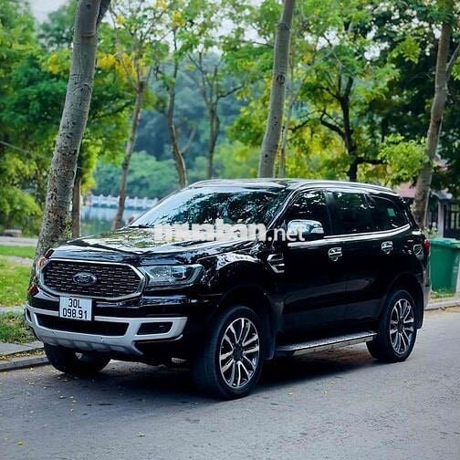Ford Everest Titanium 4x2 Đen 2020