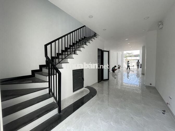 🛑CHO THUÊ NGUYÊN CĂN MT DƯƠNG QUÃNG HÀM🛑4x23m TRỆT 3 LẦU ST - SÀN SUỐT