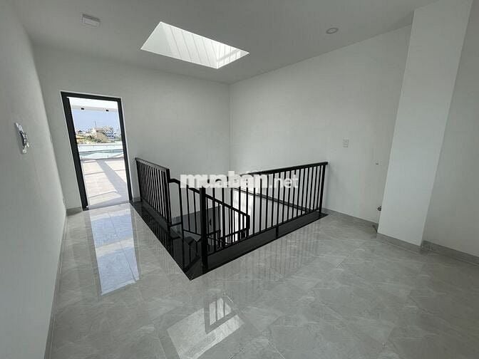 🛑CHO THUÊ NGUYÊN CĂN MT DƯƠNG QUÃNG HÀM🛑4x23m TRỆT 3 LẦU ST - SÀN SUỐT
