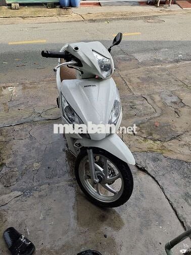 Honda Vision 2013 Trắng FI