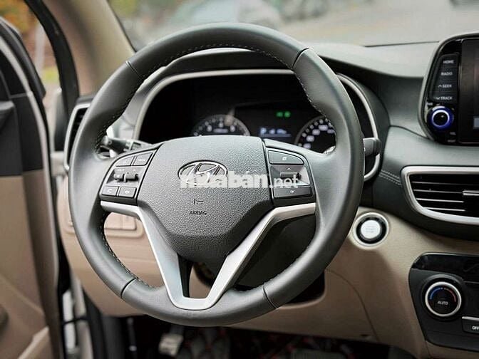Hyundai Tucson Tiêu chuẩn 2020 Trắng 70.000 km
