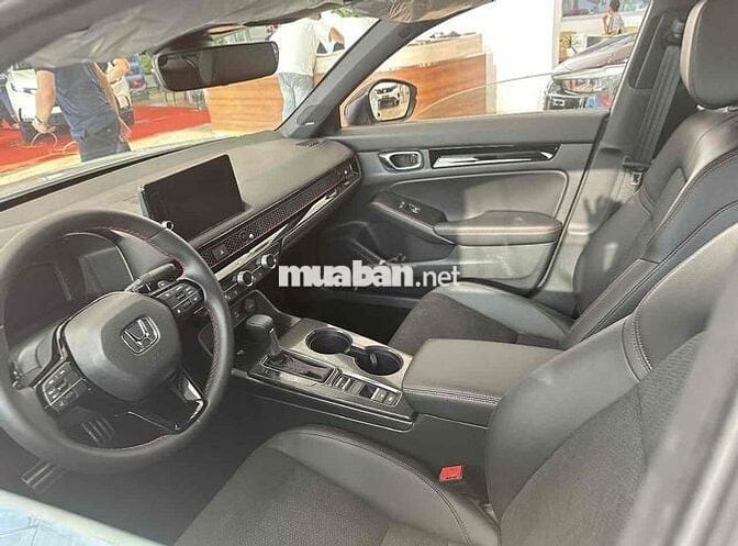 Honda Civic Hev 2024 Trắng Ngọc 13.000km Nhập khẩu