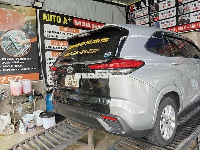Toyota Innova Cross 2024 Bạc Indonesia