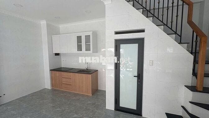 Sát Phan Xích Long ! Mặt Tiền Nguyễn Công Hoan 120m2 có 3 Phòng Ngủ